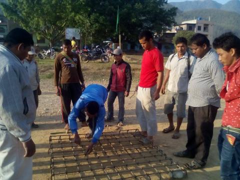भूकम्प प्रतिरोघी भवन निर्माणको तालिम सम्पन्न | २०७२/१२/३० 